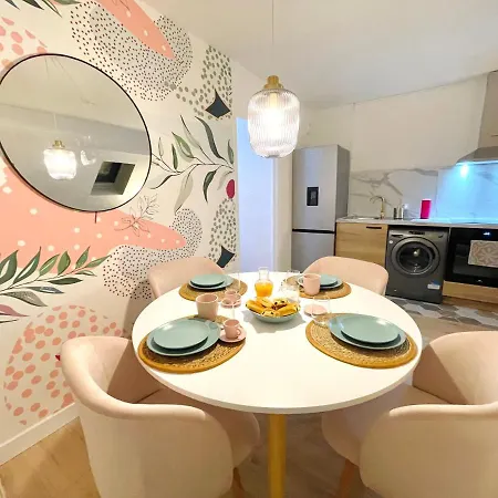 La Aloha, Elegant & Cosy شقة *